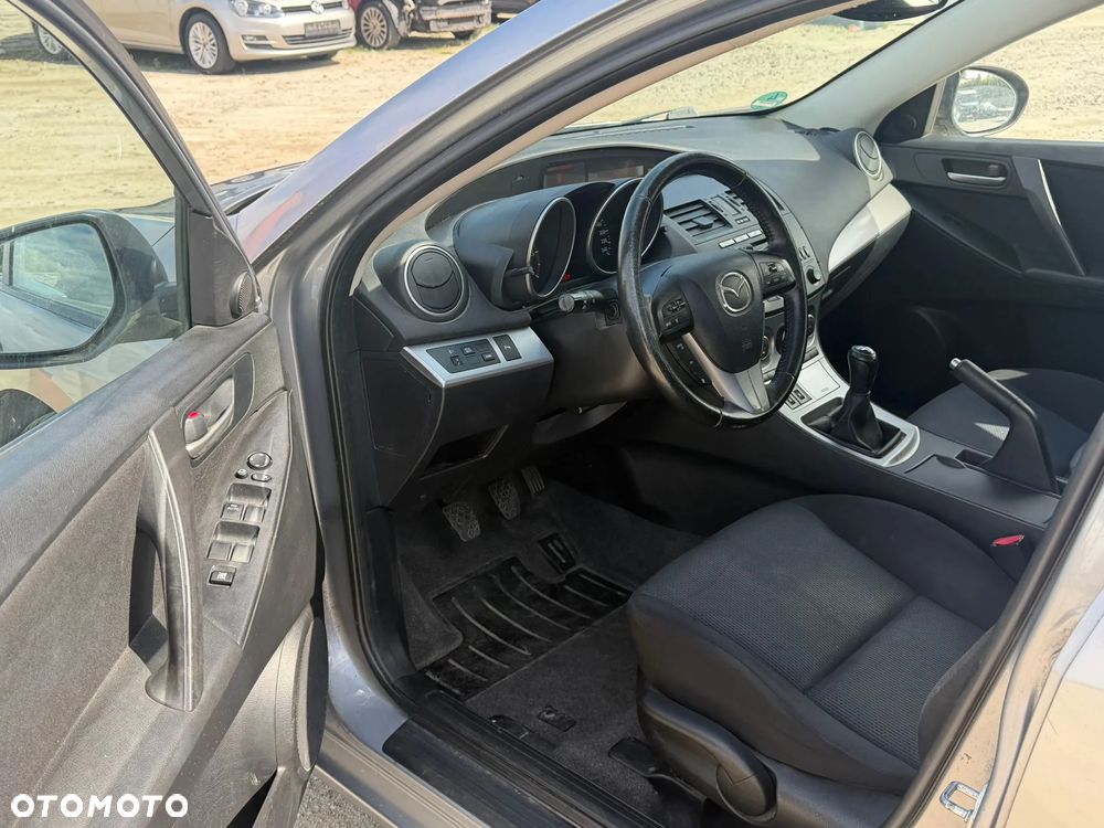Mazda 3 - 11