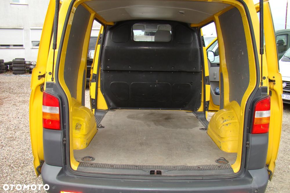 Volkswagen Transporter - 16