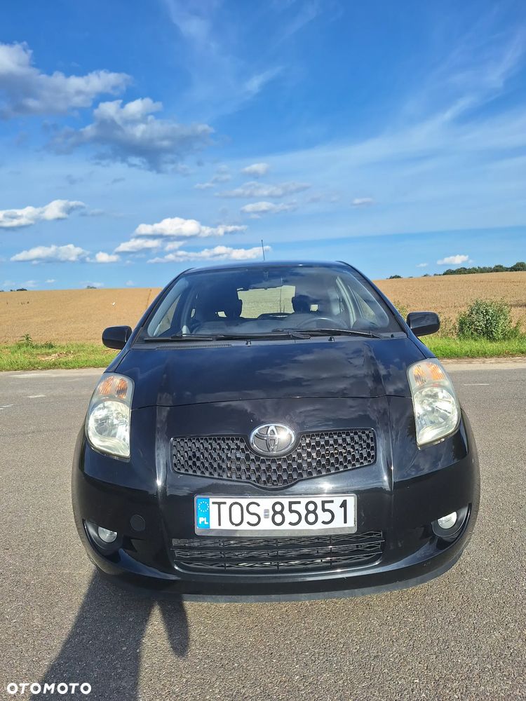 Toyota Yaris 1.3 VVT-i Luna - 4