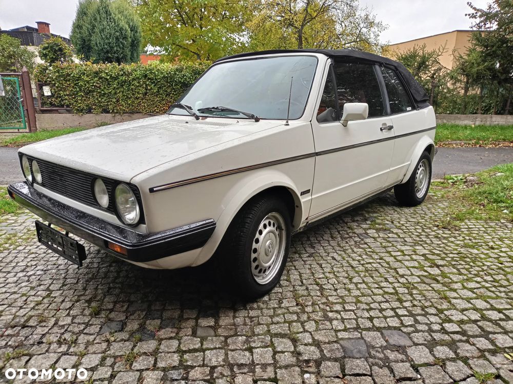 Volkswagen Golf 1.6 CL - 1