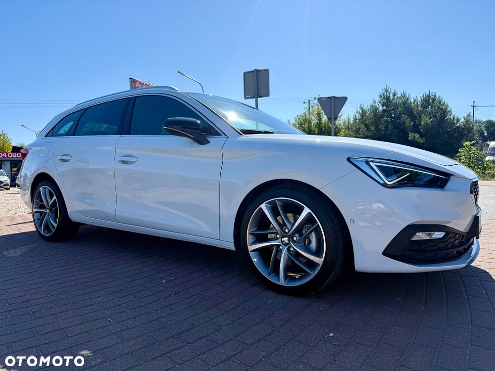 Seat Leon 2.0 TDI Xcellence S&S DSG - 33
