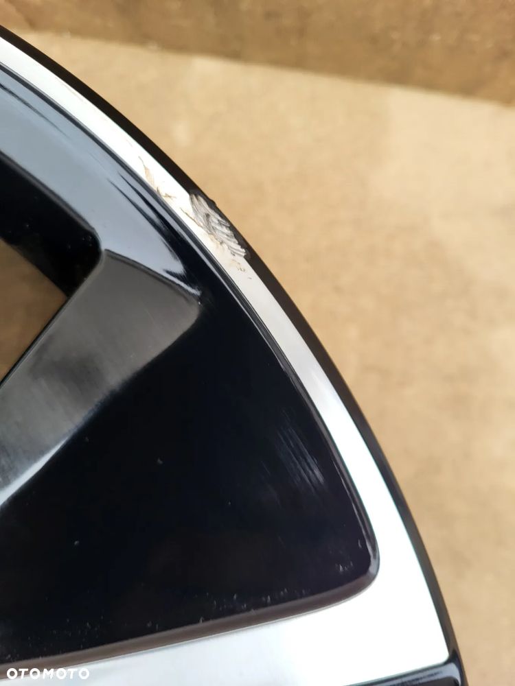 Felga aluminiowa Mercedes A-klasa W177 CLA 7.5x18 5x112 ET49 A1774010500 - 2