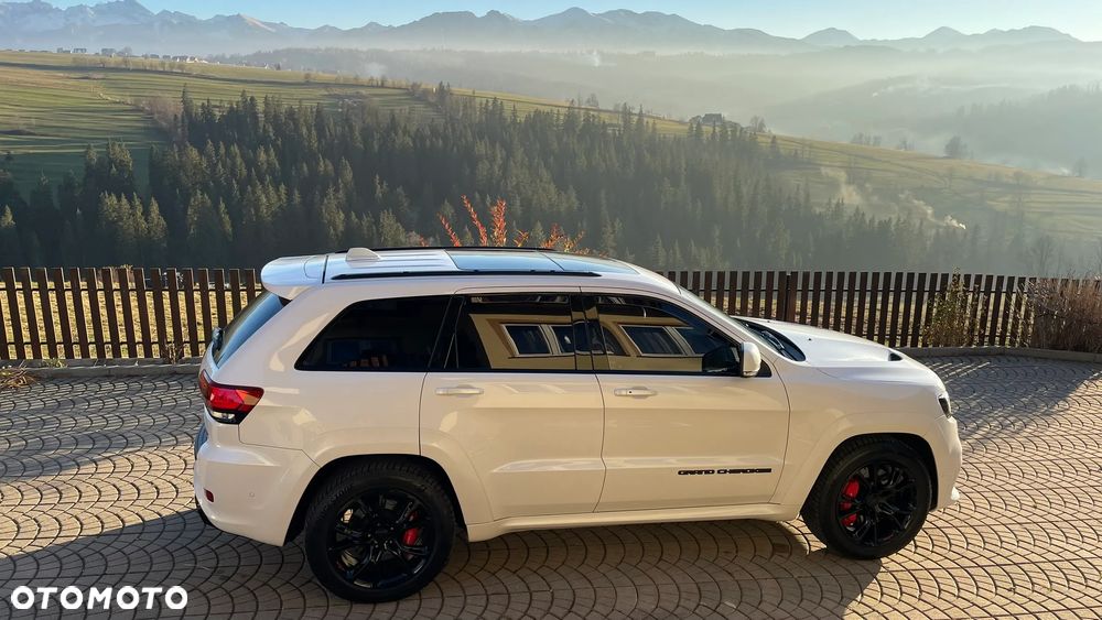 Jeep Grand Cherokee 6.4 V8 SRT8 - 2