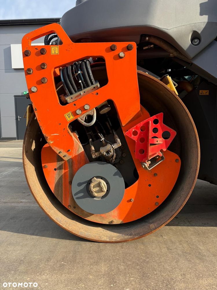 Hamm DV+90 VV-S - 7