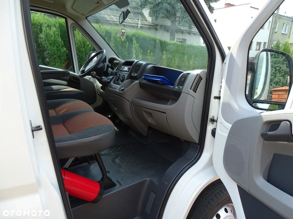 Fiat DUCATO 2 ,3 JTD 120 MULTI- JET ,SKRZYNIOWY ,KLIMA-sprawna ,121tys/km -książki serwis i dokumenty ! - 8