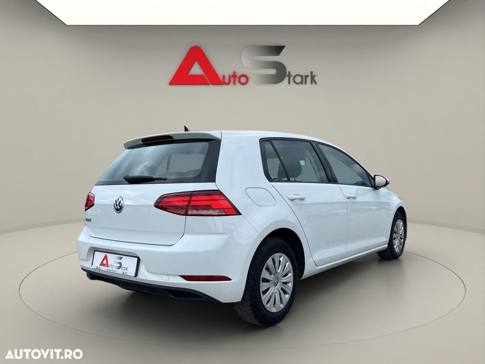 VOLKSWAGEN Golf 2020 — imagine 11