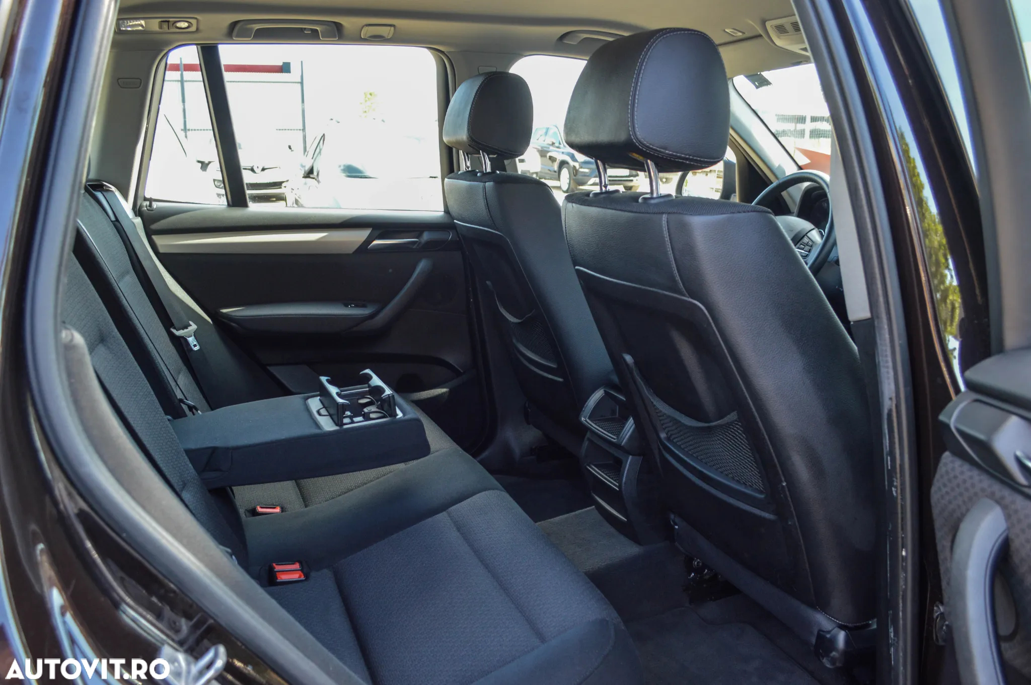BMW X3 xDrive20d - 34