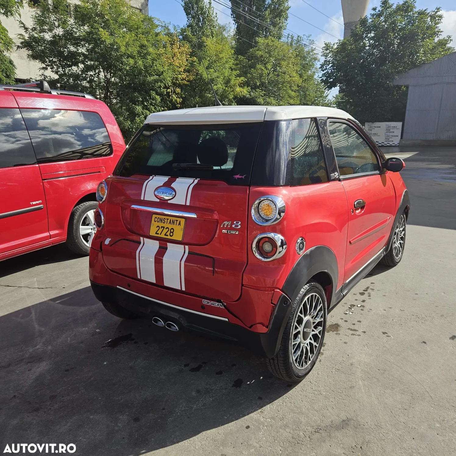 Microcar M8 - 4