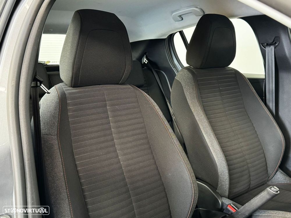 Peugeot 208 1.2 PureTech Active - 13