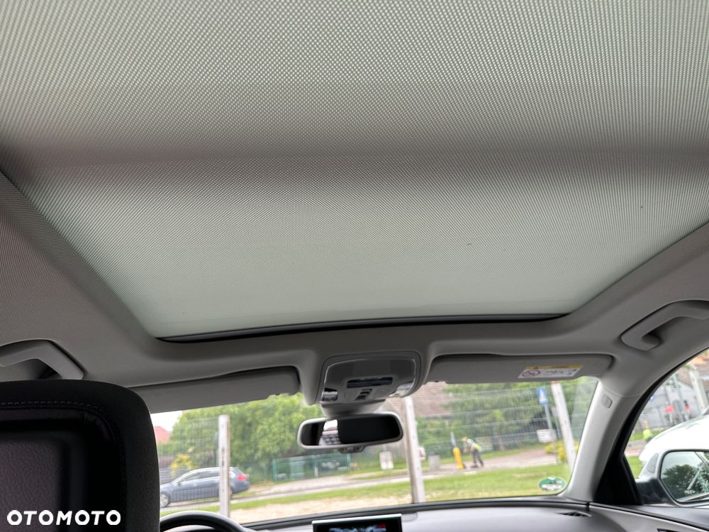 Audi A6 Avant 2.0 TDI Ultra DPF S tronic - 8