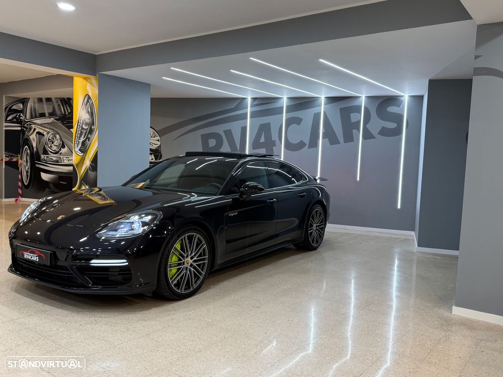 Porsche Panamera Turbo S E-Hybrid - 21
