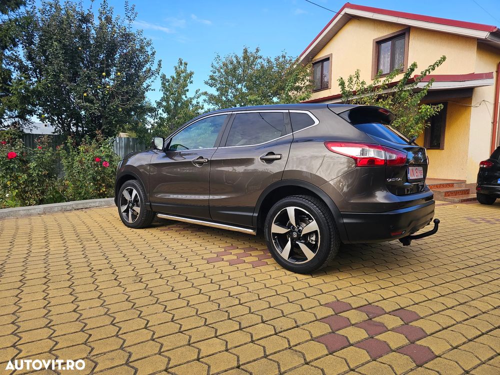 Nissan Qashqai 1.5 DCI N-Connecta - 16