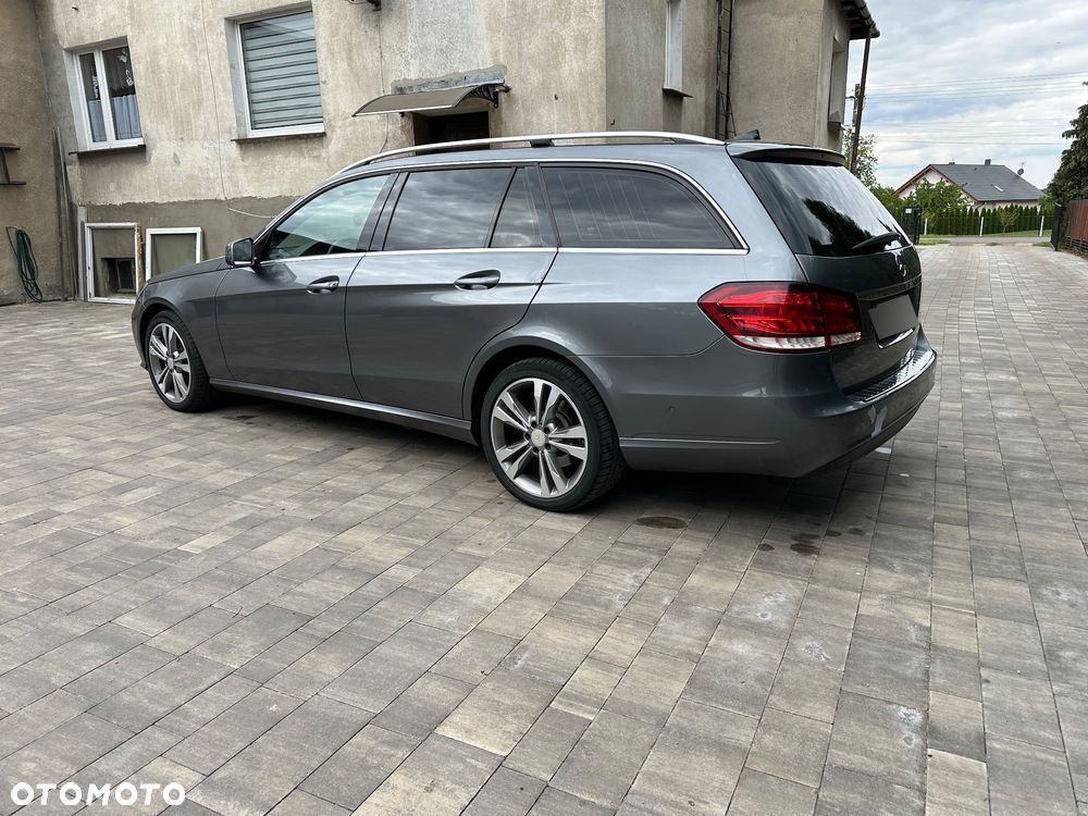 Mercedes-Benz Klasa E - 7