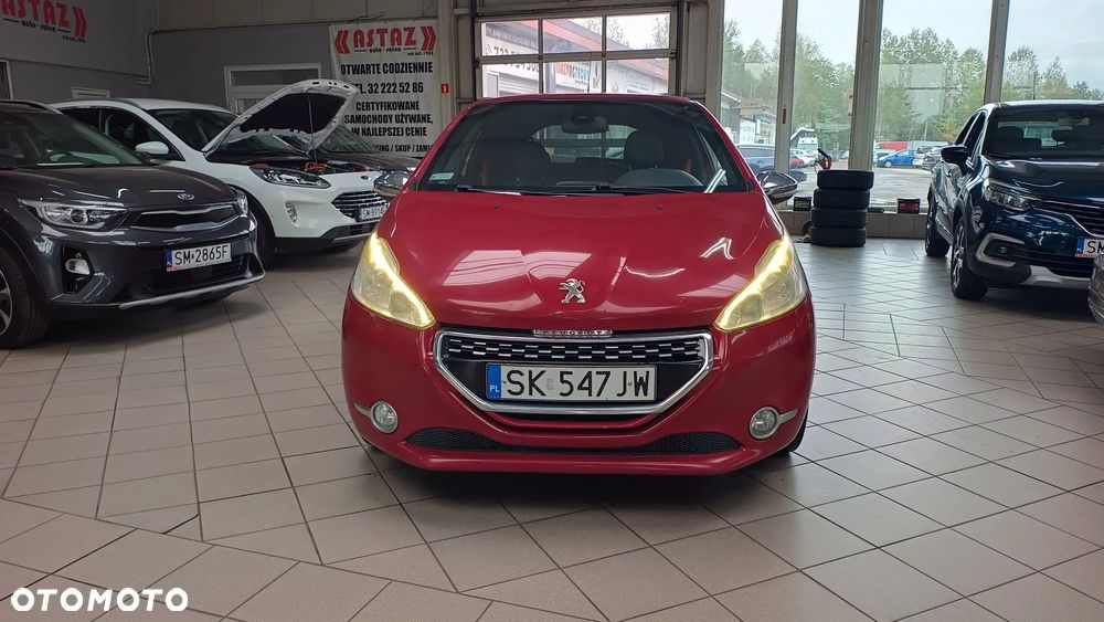 Peugeot 208 1.6 THP GTi - 12