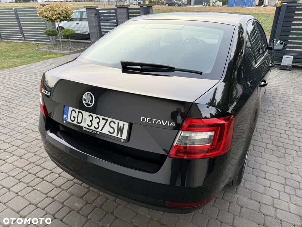 Skoda Octavia 1.6 TDI Ambition DSG - 4
