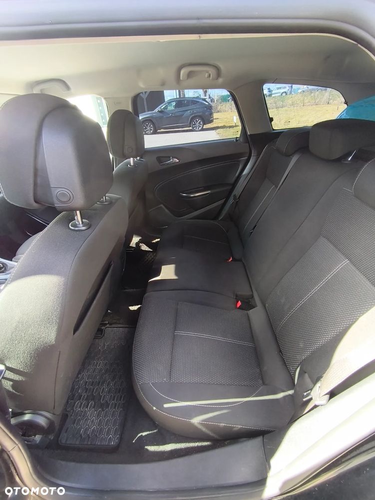 Opel Astra 2.0 CDTI Exklusiv - 17
