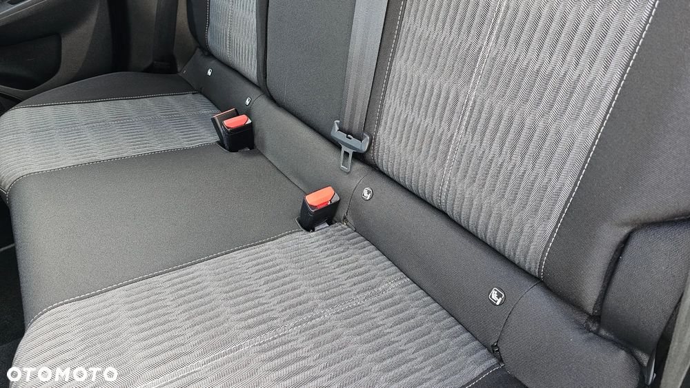 Opel Corsa 1.2 Business S&S - 12