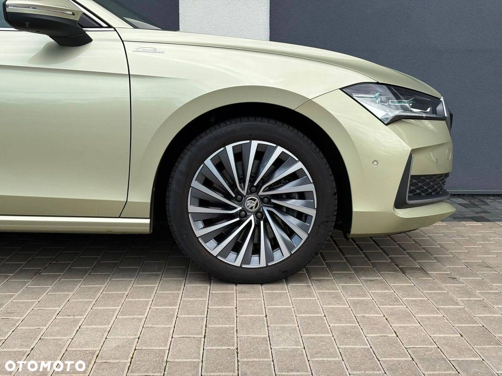 Skoda Superb 2.0 TSI 4x4 L&K DSG - 25