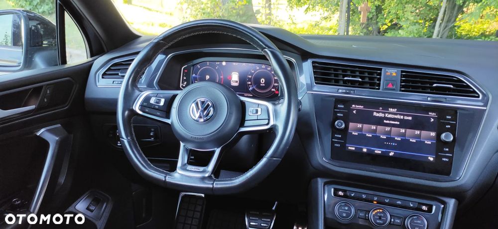 Volkswagen Tiguan 2.0 TDI SCR 4MotION DSG R-Line - 11