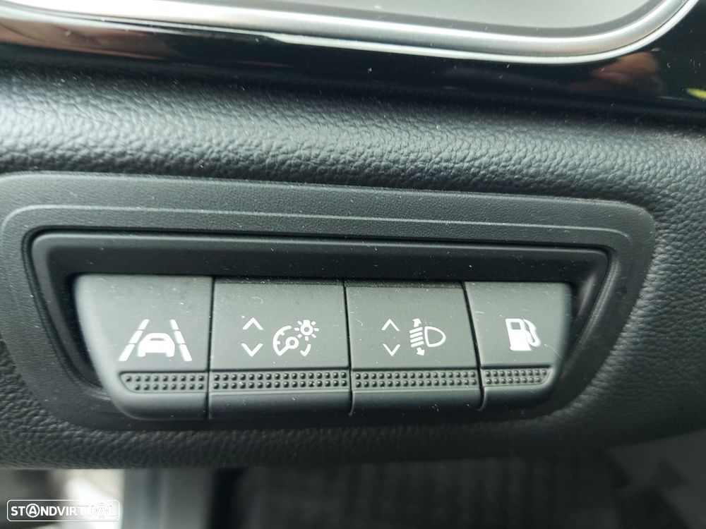 Mitsubishi ASX 1.6 PHEV Intense - 12