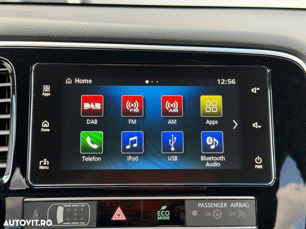 Mitsubishi Outlander ver-2-4-4wd-plug--in-hybrid-top - 23