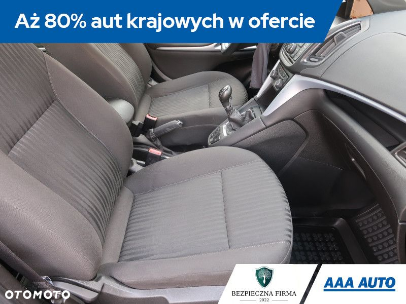 Opel Zafira - 10