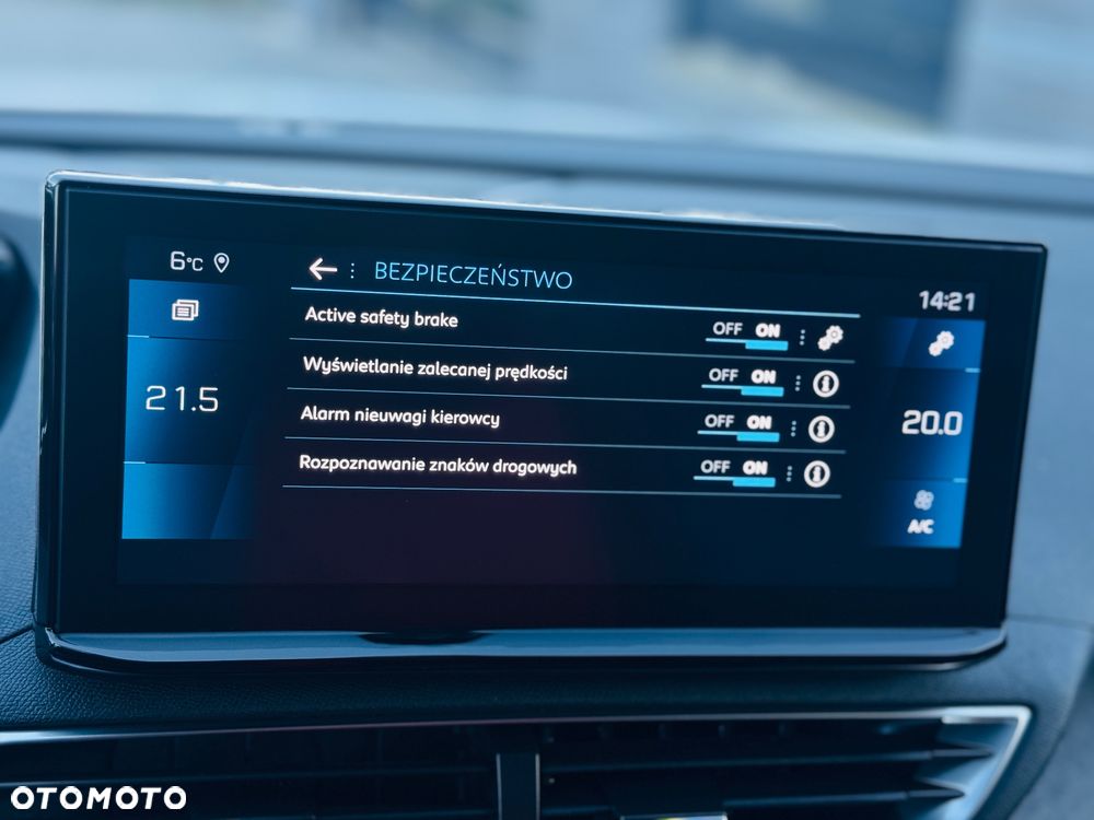 Peugeot 3008 BlueHDi 130 Stop & Start EAT8 Allure - 9