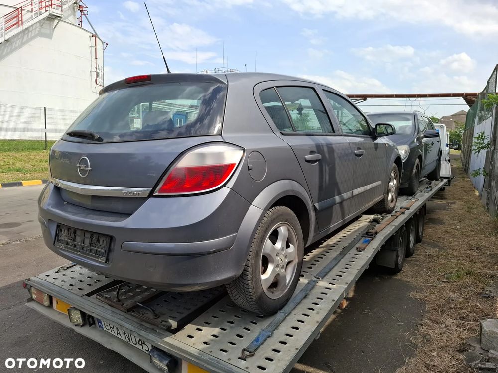 opel astra h w całosci na części - 6