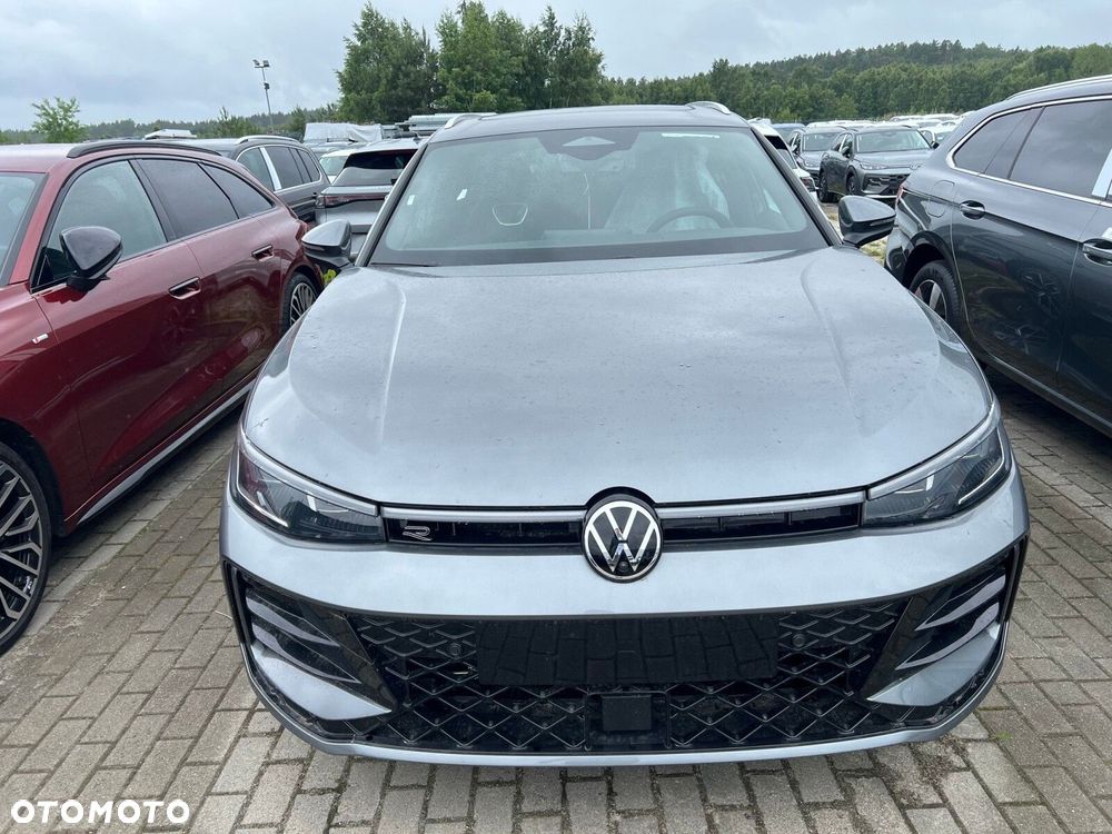 Volkswagen Passat Variant 2.0 TSI 4Mot R-Line Plus DSG - 2