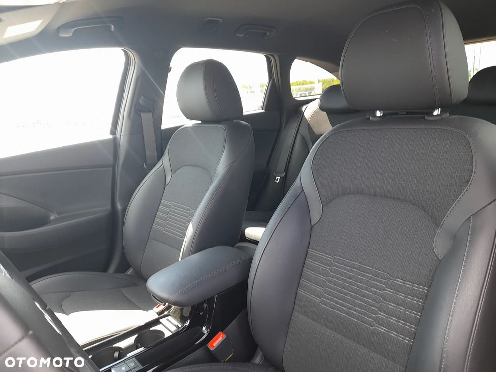 Hyundai i30 1.5 T-GDI 48V Smart DCT - 18