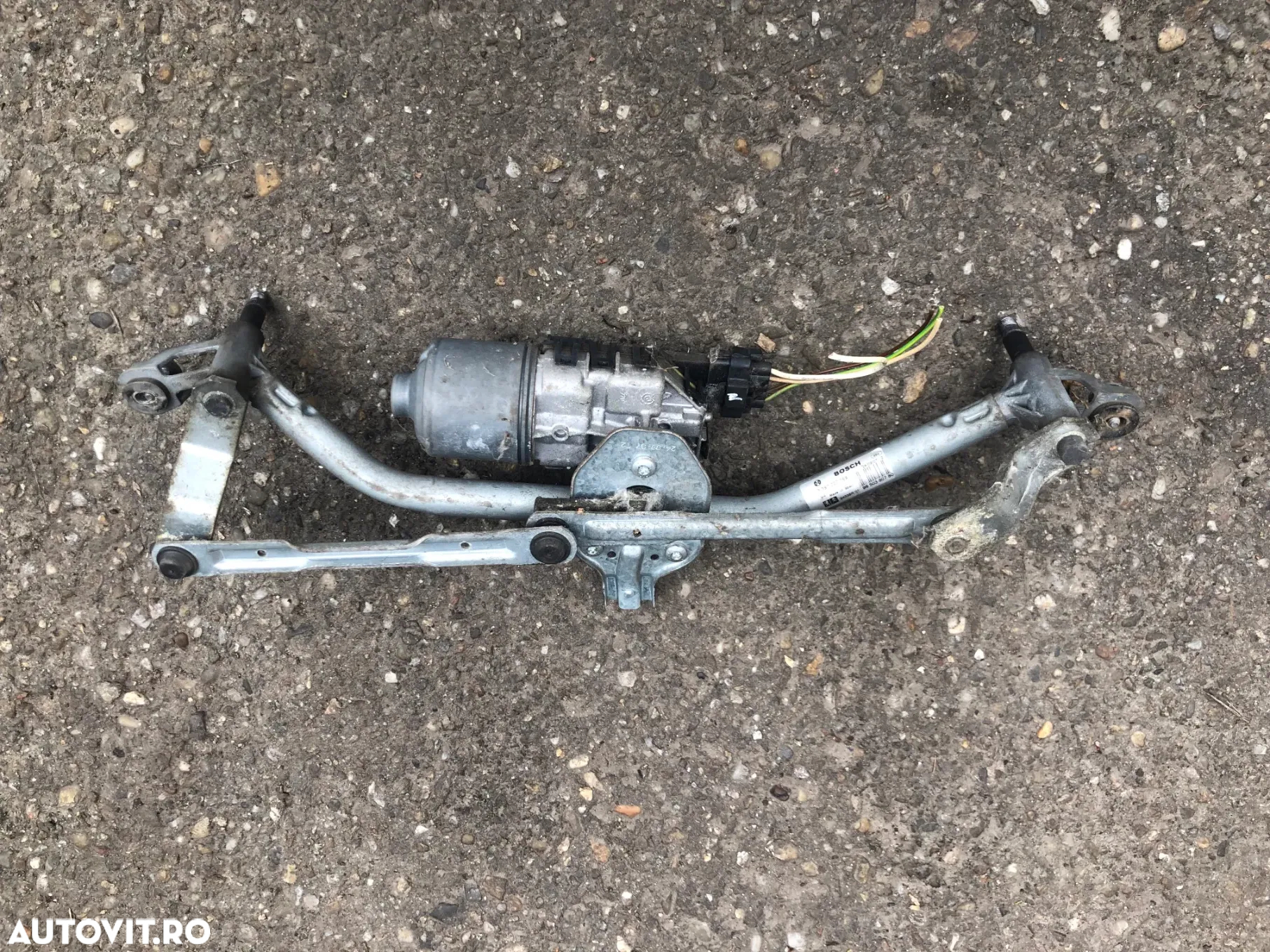 Ansamblu stergatoare cu motoras Peugeot 207 2008 - 2