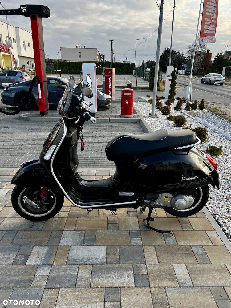 Vespa GTS - 14
