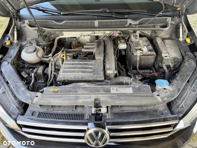 Volkswagen Touran 1.4 TSI BMT Comfortline - 25