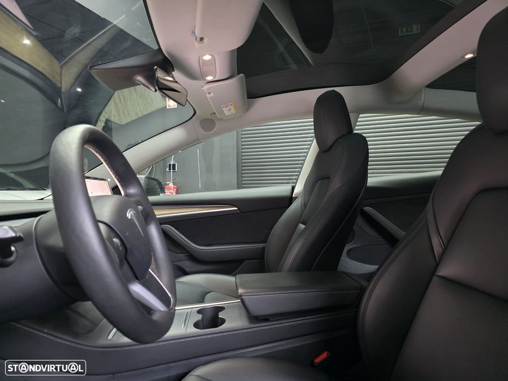 Tesla Model 3 Standard Range Plus RWD - 21