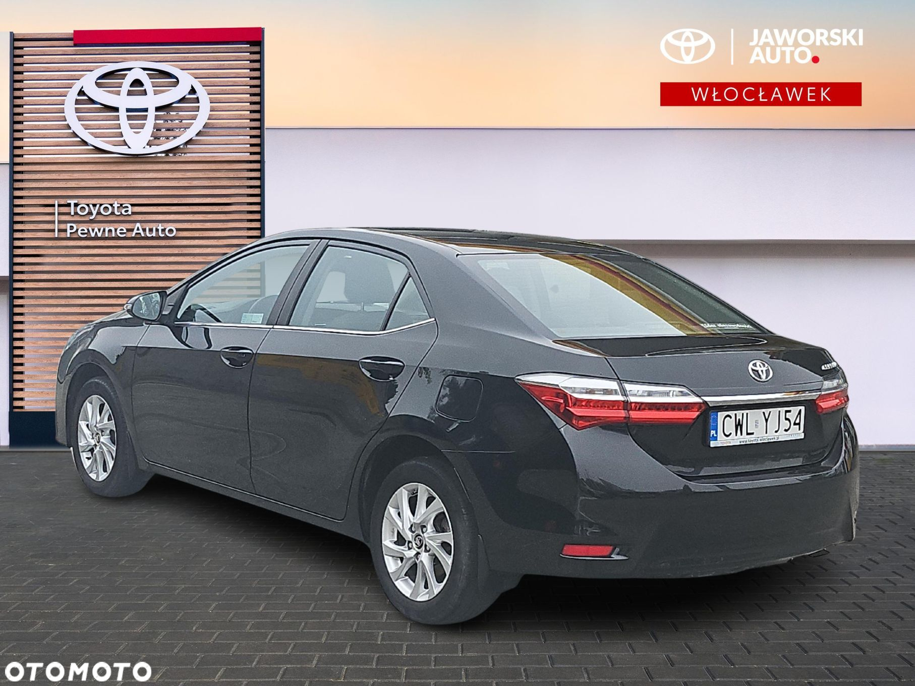 Toyota Corolla 1.6 Classic Plus - 4