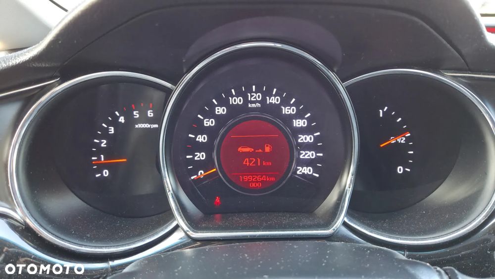 Kia Ceed - 4
