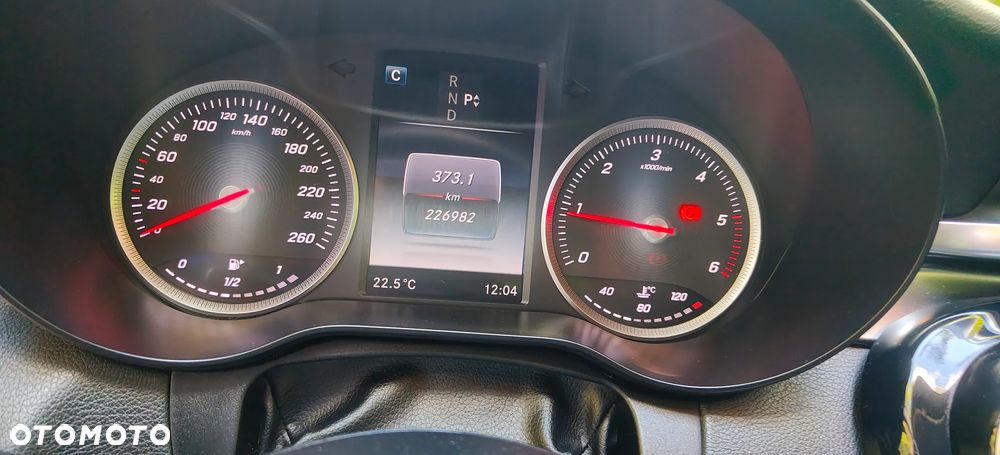 Mercedes-Benz Klasa C 200 (BlueTEC) d 7G-TRONIC Exclusive - 15