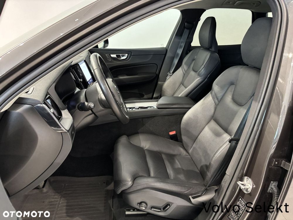 Volvo XC 60 - 19