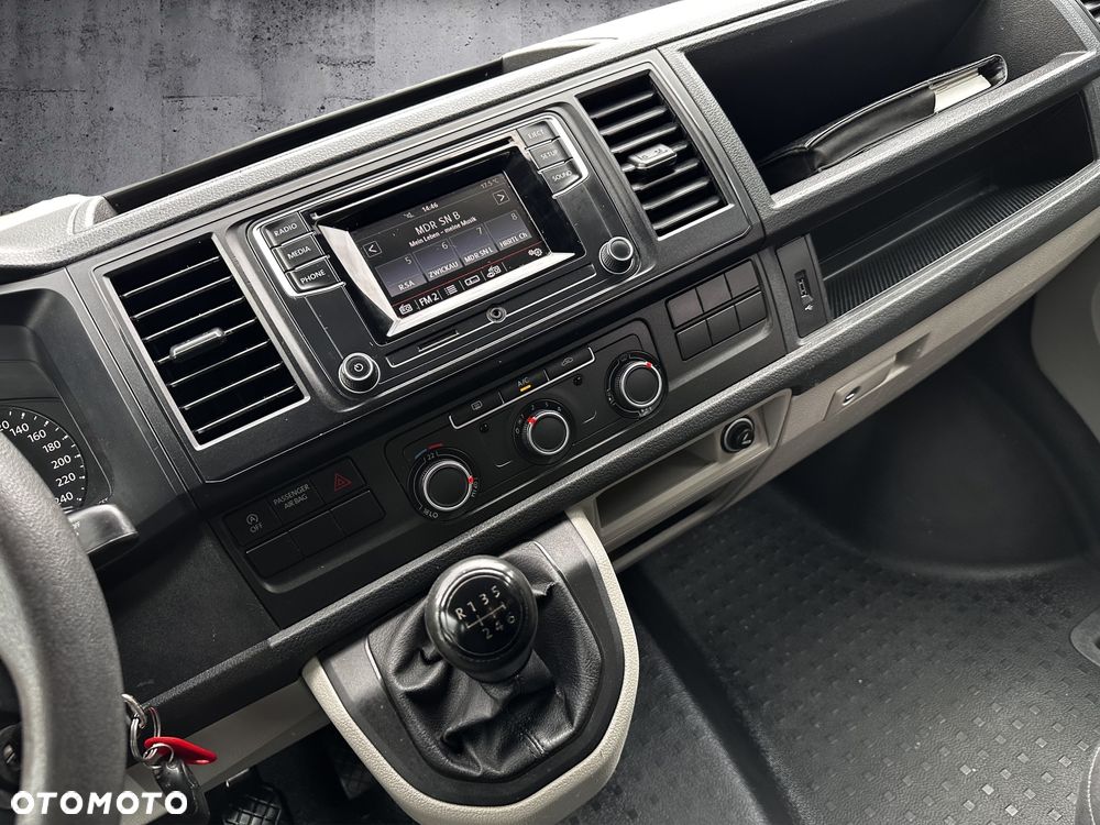Volkswagen Transporter T6 Long Brygadówka - 15