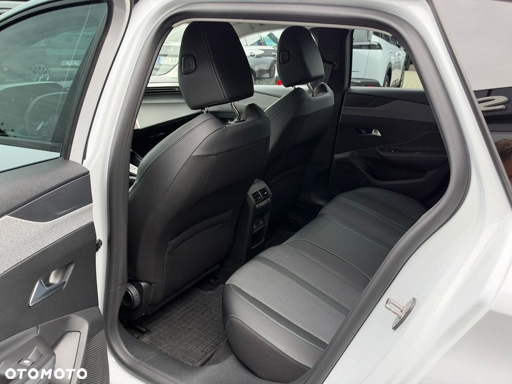Peugeot 308 1.2 PureTech Allure Pack S&S - 25