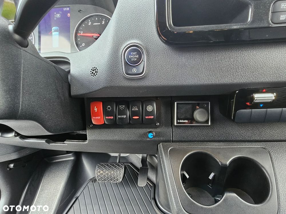 Mercedes-Benz SPRINTER 317 9-osobowy VIP AMG SALON POLSKA! - 22