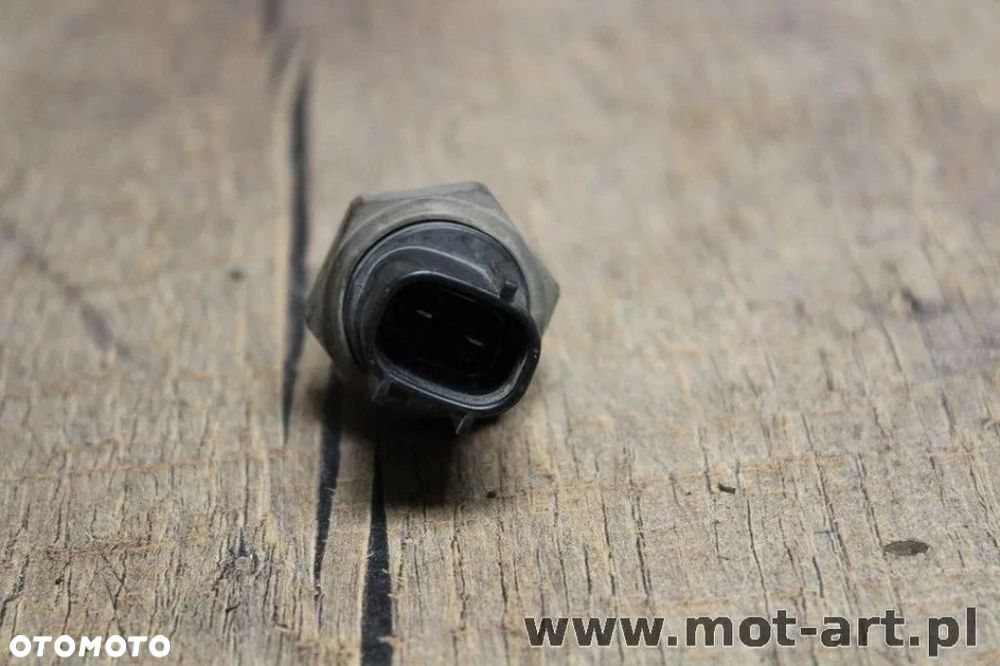 CZUJNIK TEMPERATURY SUZUKI VL800 VOLUSIA C50 - 2