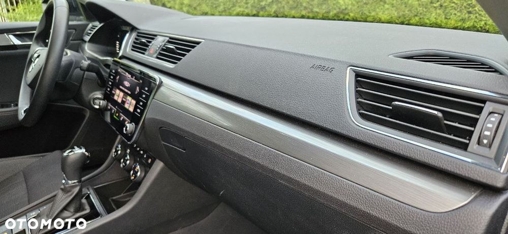 Skoda Superb 2.0 TSI Style DSG - 30