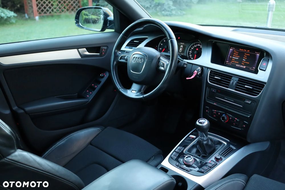 Audi A4 Limousine 1.8 TFSI S line Sportpaket - 17