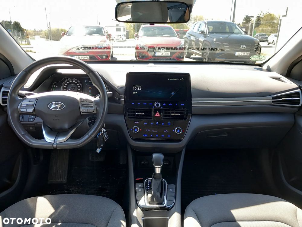 Hyundai IONIQ Hybrid Business - 10