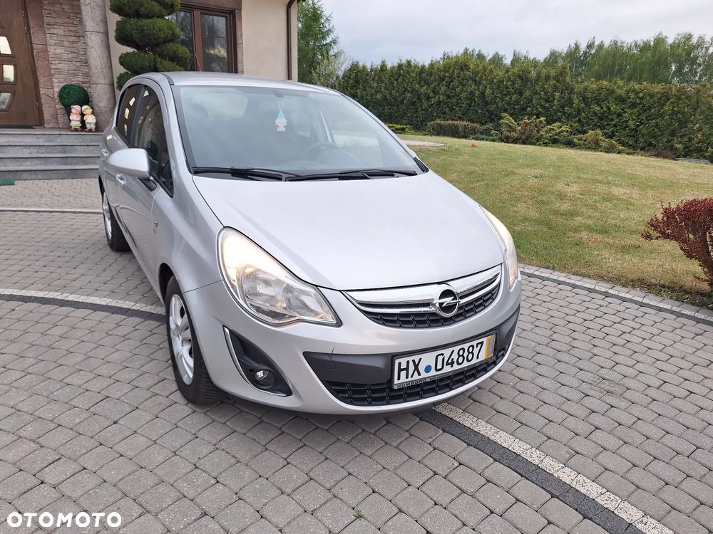 Opel Corsa 1.2 16V - 1