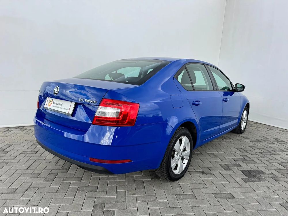 Skoda Octavia 1.6 TDI Ambition - 3