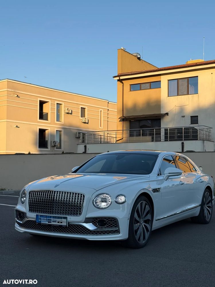 Bentley Flying Spur - 1