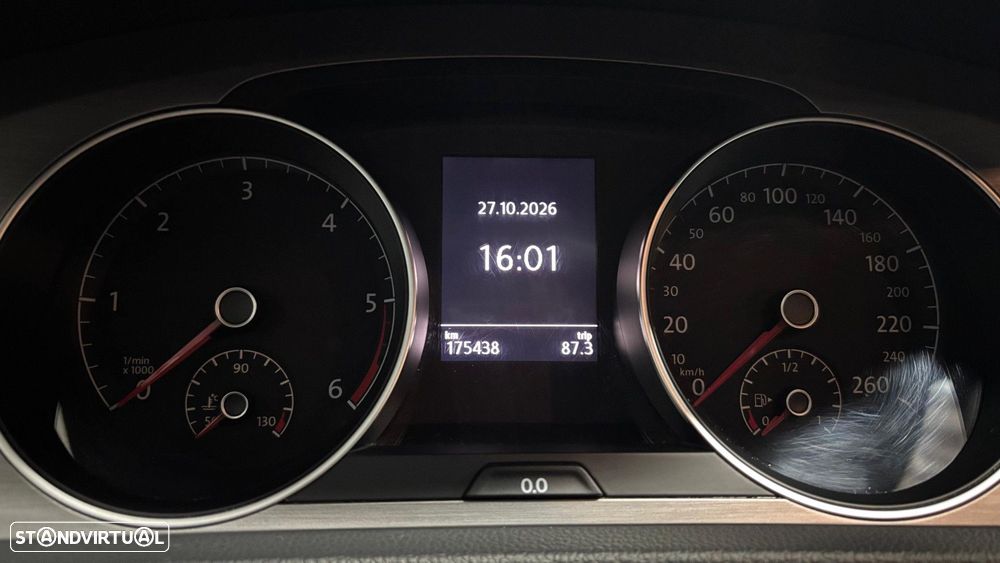 VW Golf Variant 1.6 TDi Confortline - 13