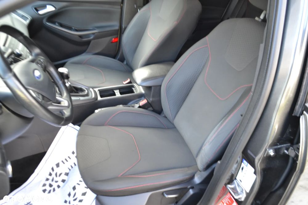 Ford Focus 1.5 EcoBoost ST-Line ASS - 30